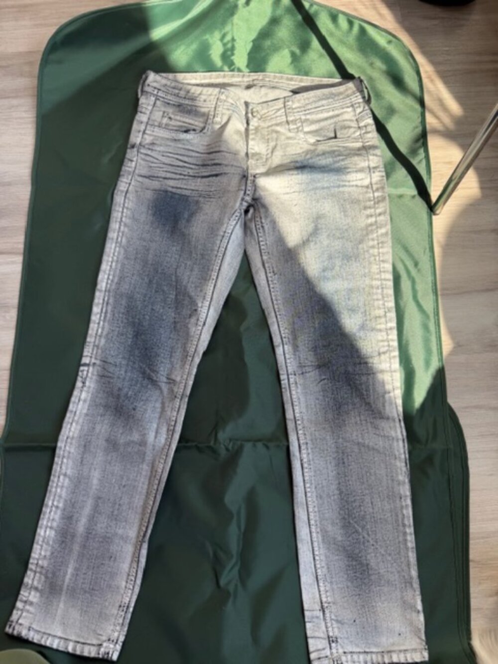 Faith Connexion Silver coated ankle jeans, low rise, T25